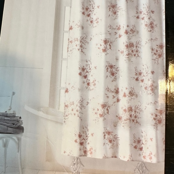 NWT - Ralph Lauren Elegant Cream/Tan/Rust flower Shower Curtain (70x72) - Picture 1 of 6